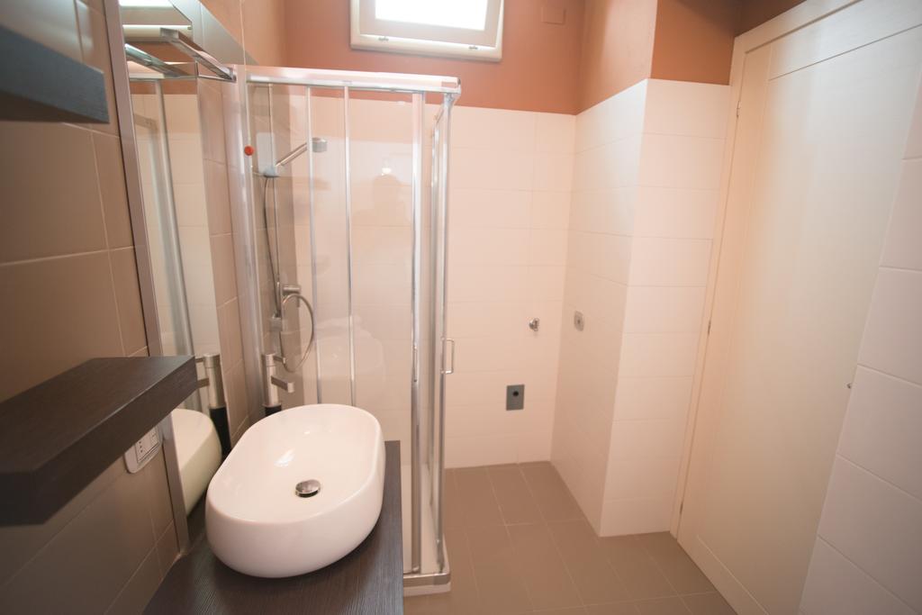 Lazise Boutique Apartment Lago E Relax Værelse billede