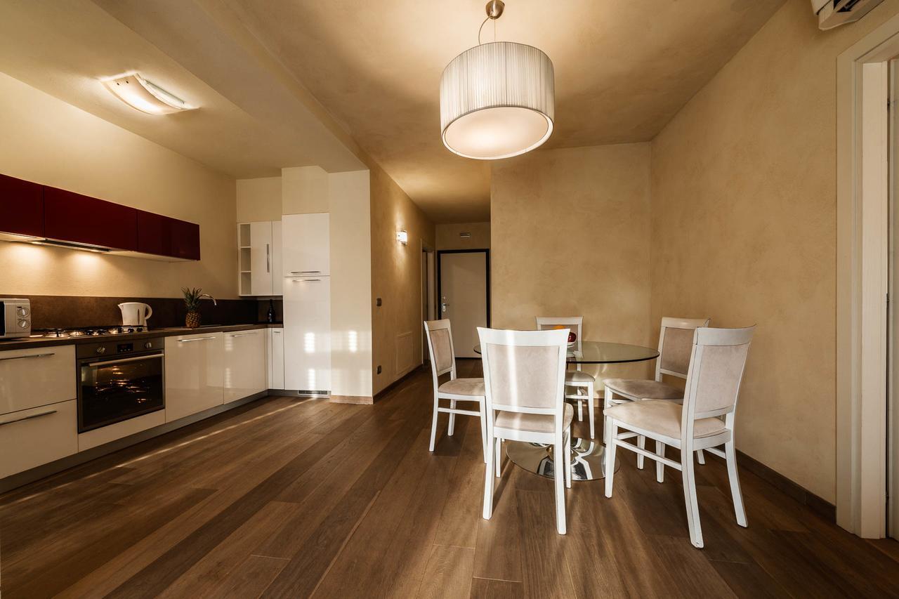 Lazise Boutique Apartment Lago E Relax Eksteriør billede